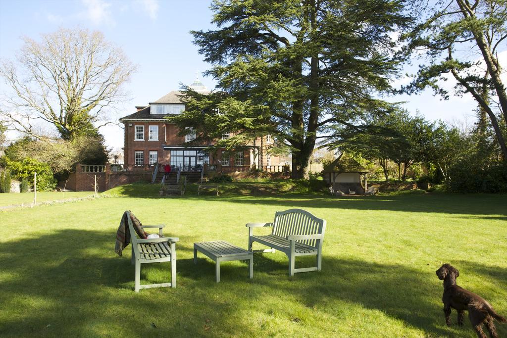 The Manor At Sway - Hotel, Restaurant And Gardens Esterno foto