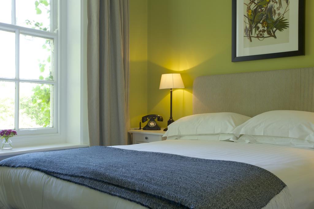 The Manor At Sway - Hotel, Restaurant And Gardens Esterno foto