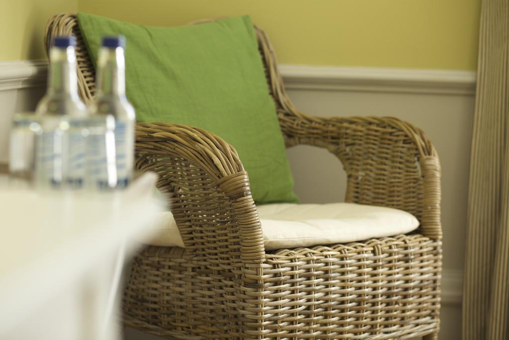 The Manor At Sway - Hotel, Restaurant And Gardens Esterno foto